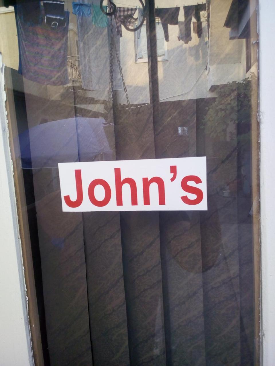 John'S Sukhumi Exterior foto